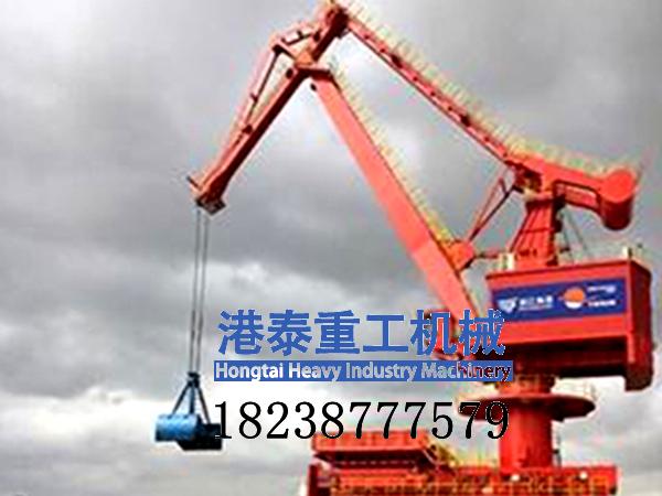 关于门座式起重机的起吊操作流程